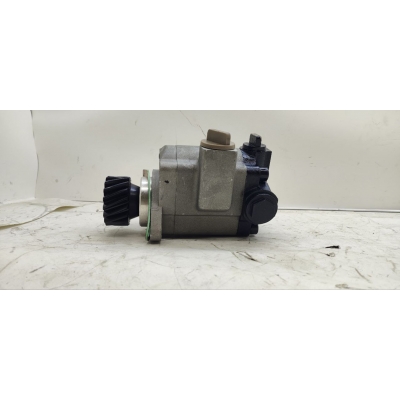 Насос гидравлический ГУР QC22/15-WP10 60147626 15 MPa / автокран Sany STC500