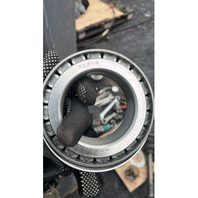 Подшипник передней ступицы 32215 /XCMG XCT70_S Подшипник передней ступицы 32215 /XCMG XCT70_S