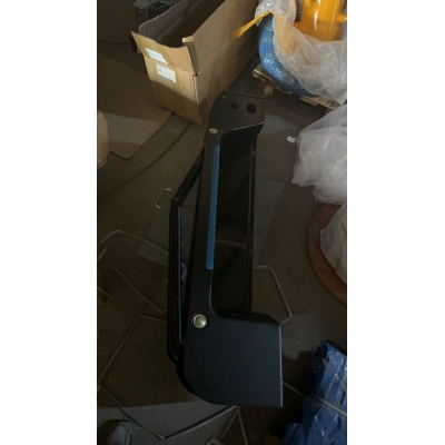 Подножка левая (в сборе) кабины водителя KRAN XCT25L5_S Подножка левая (в сборе) кабины водителя KRAN XCT25L5_S