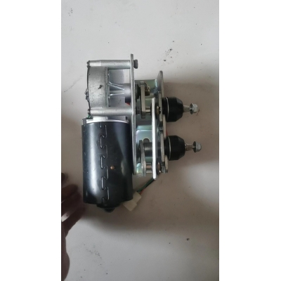Мотор стеклоочистителя ZD2530 50W (4 контакта) с механизмом/ Zoomlion ZTC250V/ 800V/