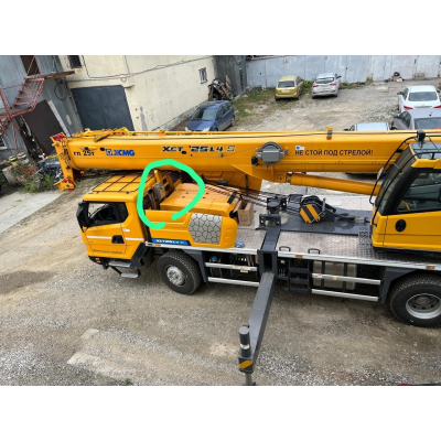 Крышка металлического расширительного бачка /XCMG XCMG XCT25L4_S