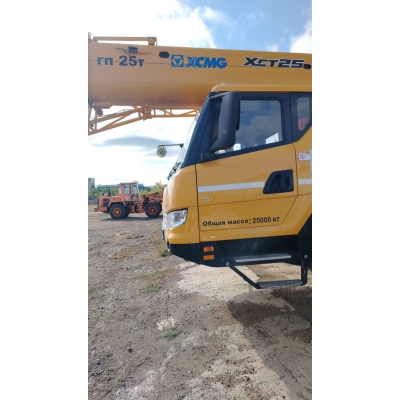 Стекло левой двери кабины водителя /802149446/XCMG XCT25L5_S Стекло левой двери кабины водителя /802149446/XCMG XCT25L5_S