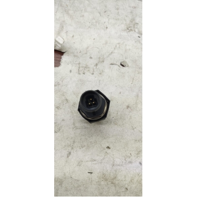 Датчик веса WIKA MH-4/14394011/803596214/ XCMG XCT25L5_S1 Датчик веса WIKA MH-4/14394011/803596214/ XCMG XCT25L5_S1