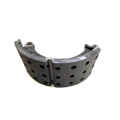 Колодка тормозная 12 отв. 16*20 /860501423/XCMG QY30-70/XCT30-70