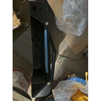 Подножка правая (в сборе) кабины водителя KRAN XCT25L5_S