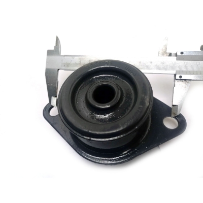 Подушка КПП 8JS125T /KRAN QY25