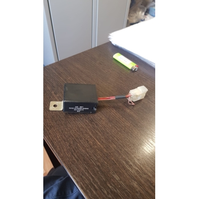 Реле стеклоподъемника XG601/NXG37XZ25-92090 /XCMG QY50 Реле стеклоподъемника XG601/NXG37XZ25-92090 /XCMG QY50