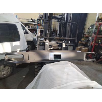 Бампер передний без оптики L=2490мм / Zoomlion QY25V 2021
